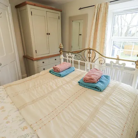 Ferienhaus Smithy At *